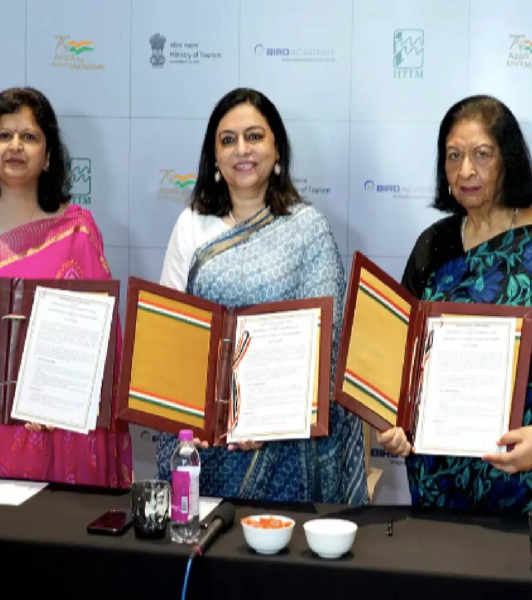 Bird Academy (Bird Group) signs MOU with the Ministry of Tourism, Government of India and the Indian Institute of Tourism and Travel Management (IITTM) for imparting soft skills training to IITTM students as part of the Incredible India Tourist Facilitator Certification (IITFC) program.
