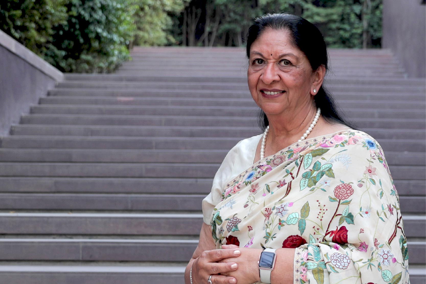  Radha Bhatia